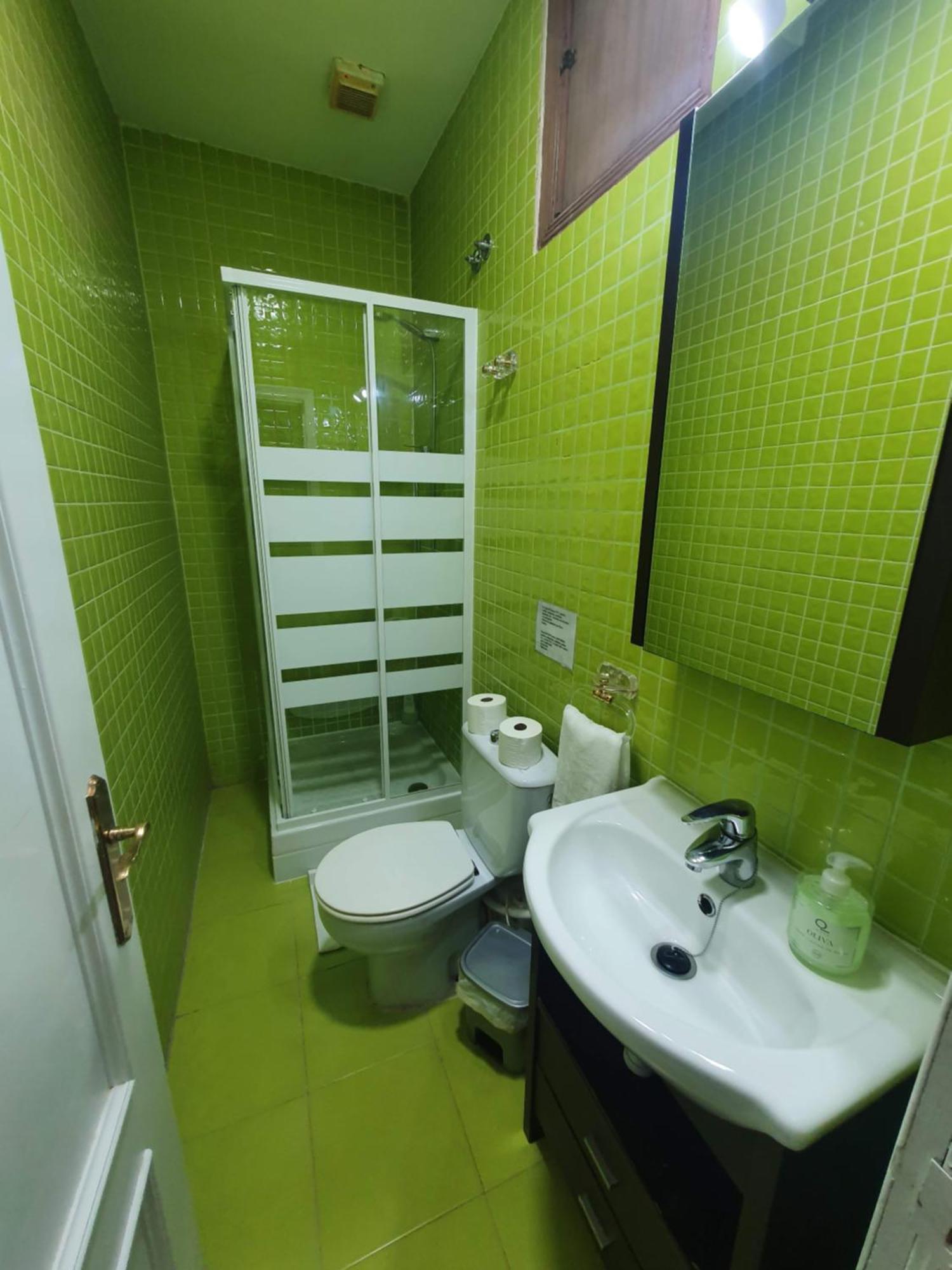 Apartamentos Econostay Fuencarral マドリード エクステリア 写真